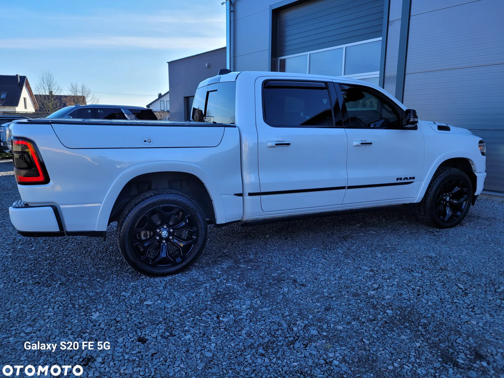 RAM 1500 Crew Cab Limited - 12