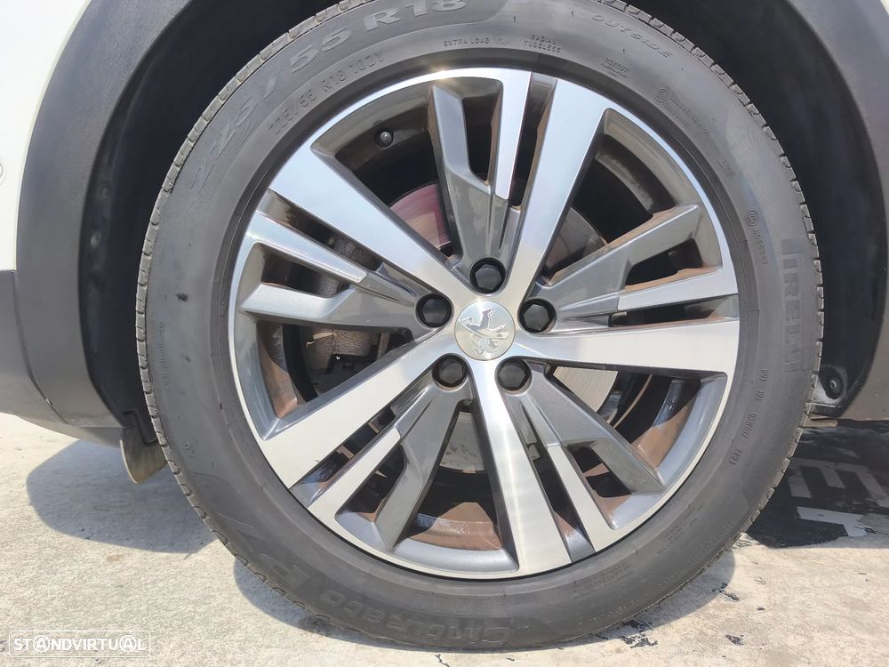 Peugeot 3008 1.6 Hybrid4 Allure Pack e-EAT8 - 6