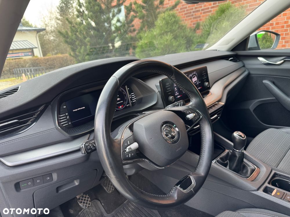 Skoda Octavia 2.0 TDI Ambition - 4