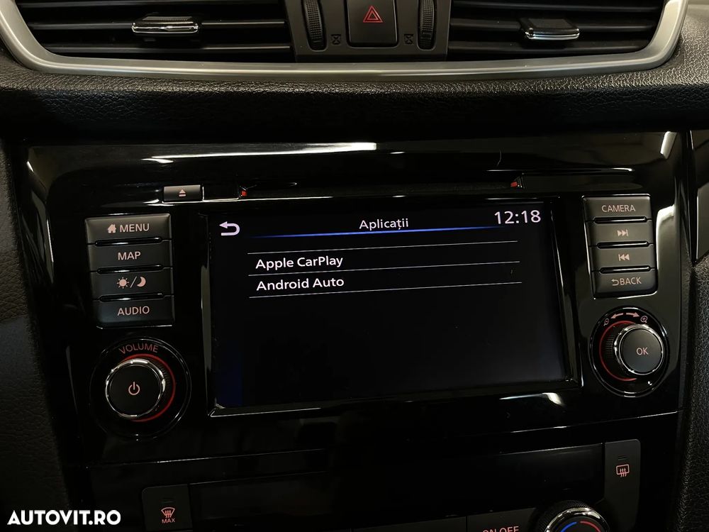 Nissan Qashqai 1.7 dCi Xtronic ALL-MODE 4x4i ACENTA - 13