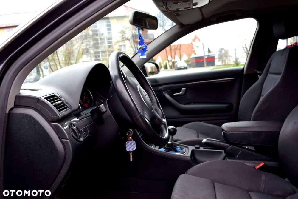 Audi A4 Avant 1.9 TDI - 12