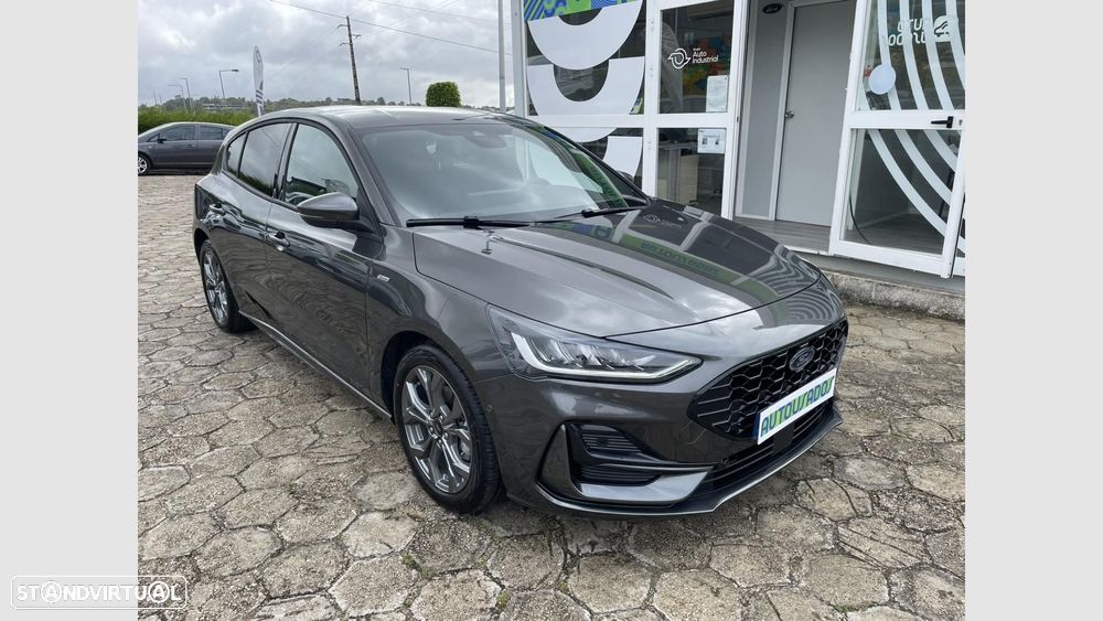 Ford Focus 1.0 EcoBoost MHEV ST-Line X - 3