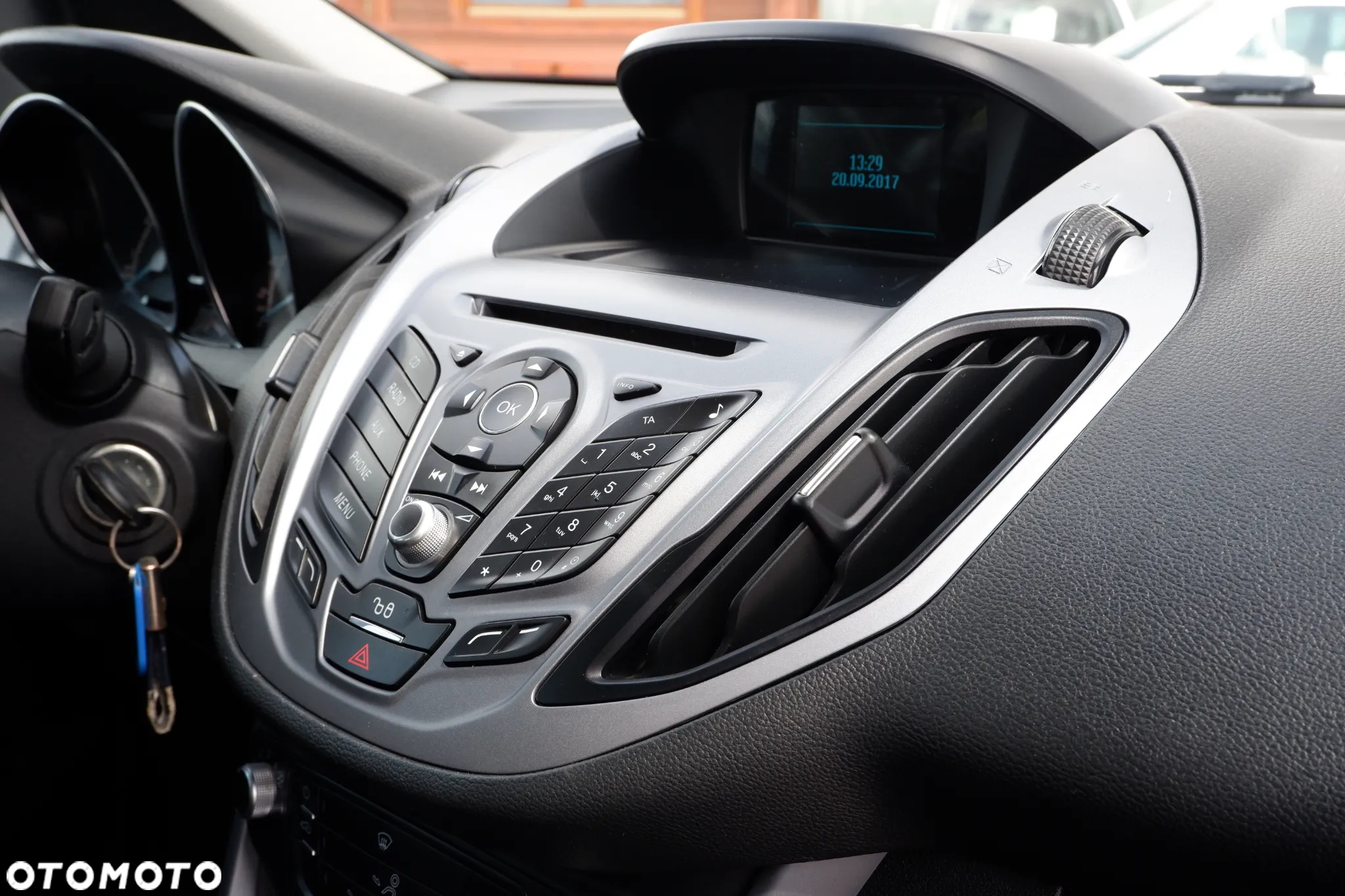 Ford B-MAX 1.4 Ambiente EU6 - 6