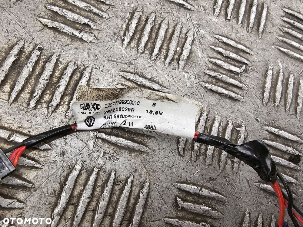 lampa prawa tył w klapę renault clio iv lift hb lampa prawy tył 265508029r - 5