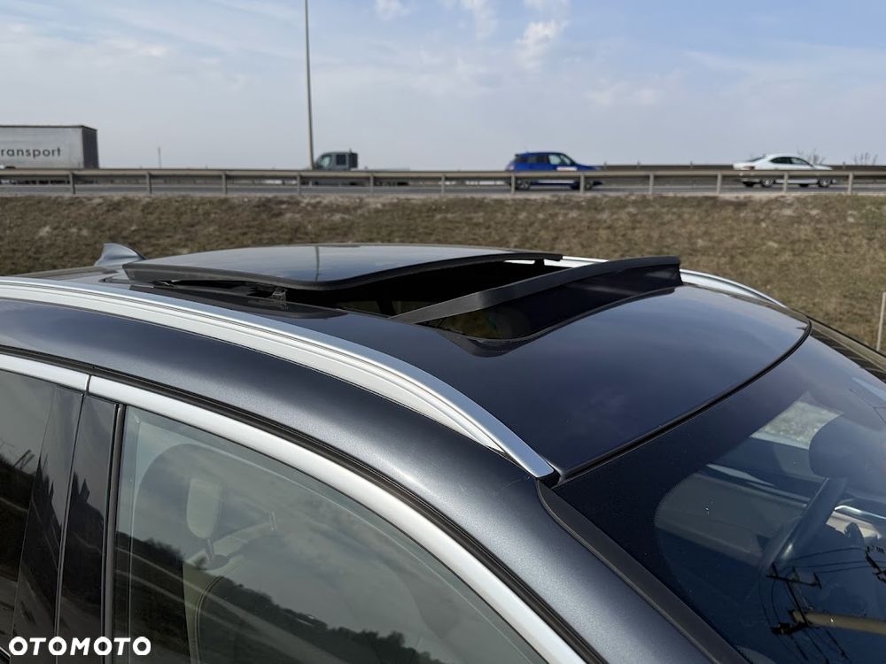 BMW X2 xDrive20i Advantage Plus - 10