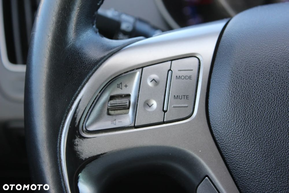 Hyundai ix35 2.0 2WD Comfort - 18