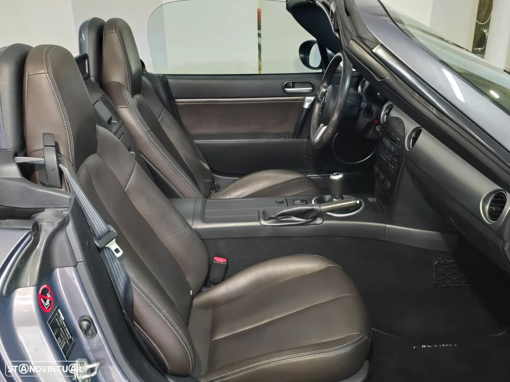 Mazda MX-5 - 16