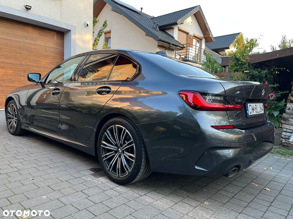 BMW Seria 3 330i xDrive M Sport sport - 29