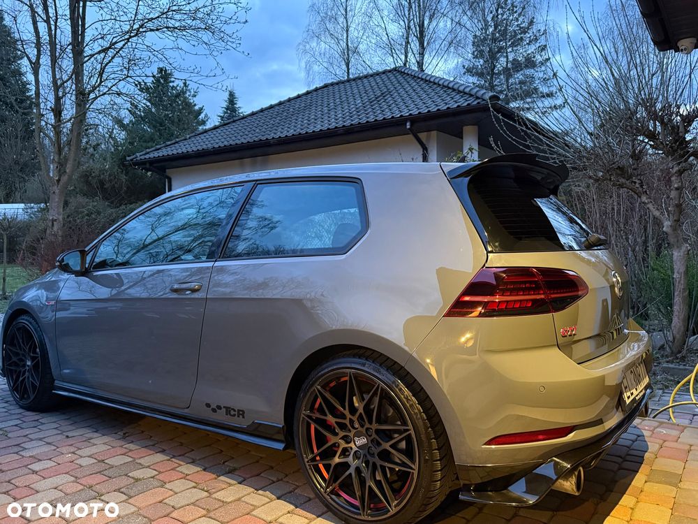 Volkswagen Golf 2.0 TSI GTI TCR DSG - 16