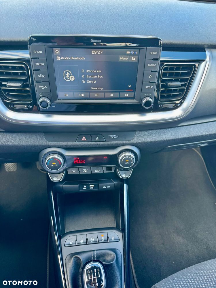Kia Stonic - 27