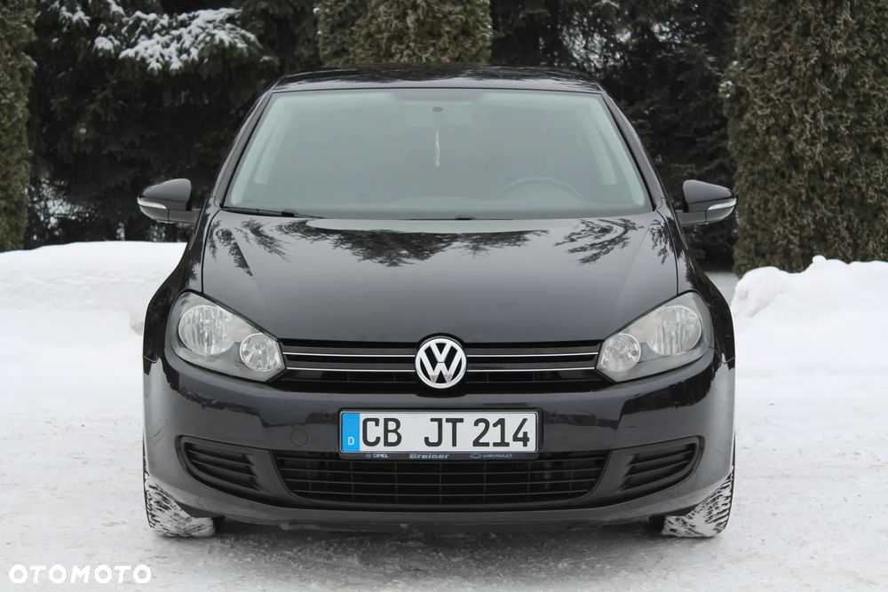 Volkswagen Golf - 8