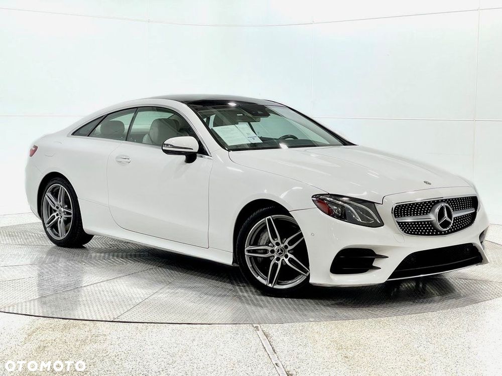 Mercedes-Benz Klasa E 400 4Matic Coupe 9G-TRONIC AMG Line - 24