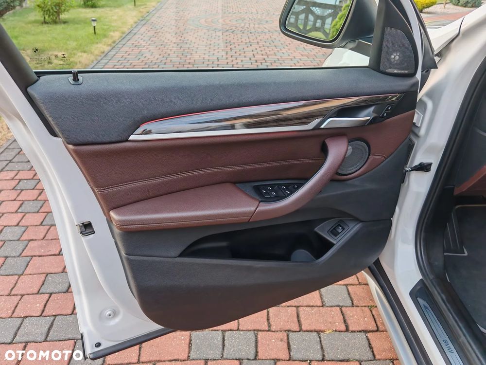 BMW X1 - 10