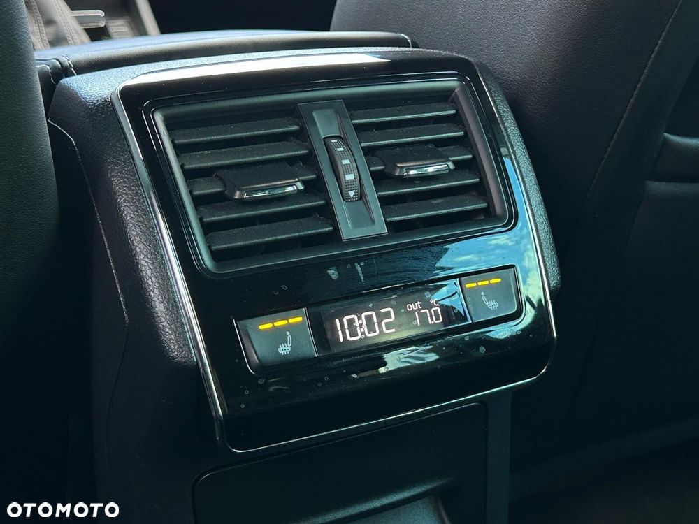 Skoda Superb 2.0 TSI Sportline DSG - 38