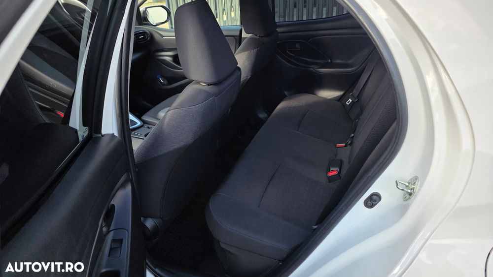 Toyota Yaris 1.5 116 CP HEV Active - 12