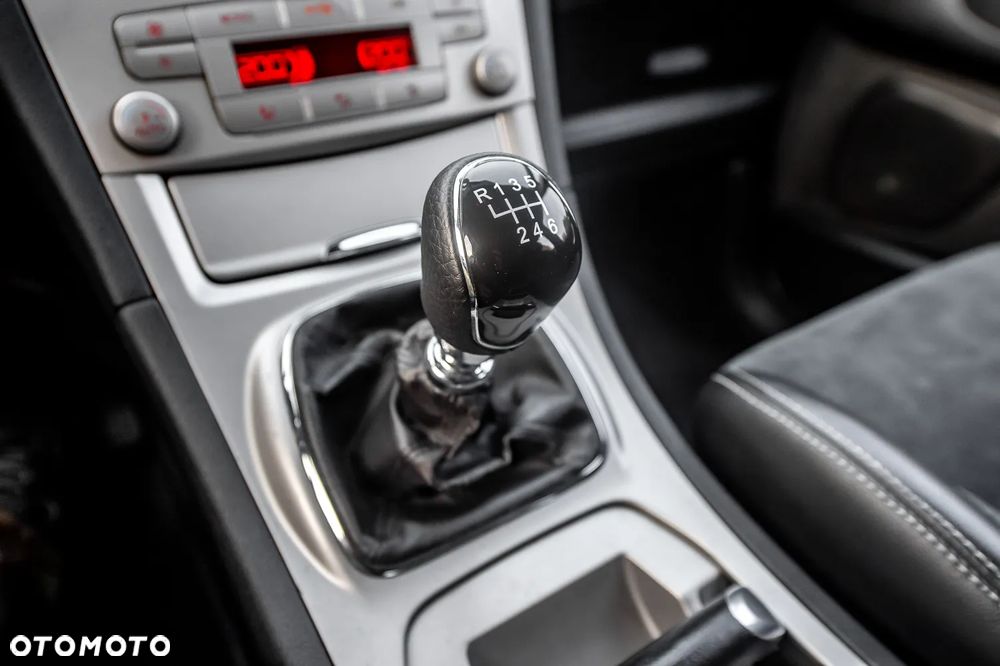 Ford S-Max 2.0 TDCi Titanium - 30