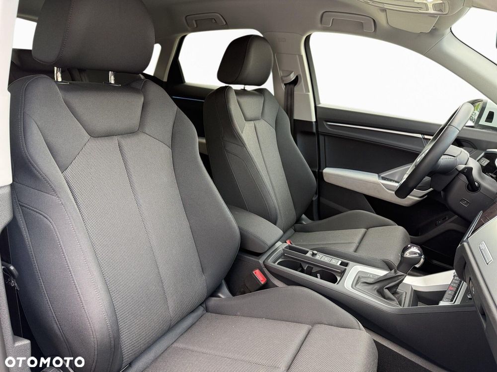 Audi Q3 Sportback - 22
