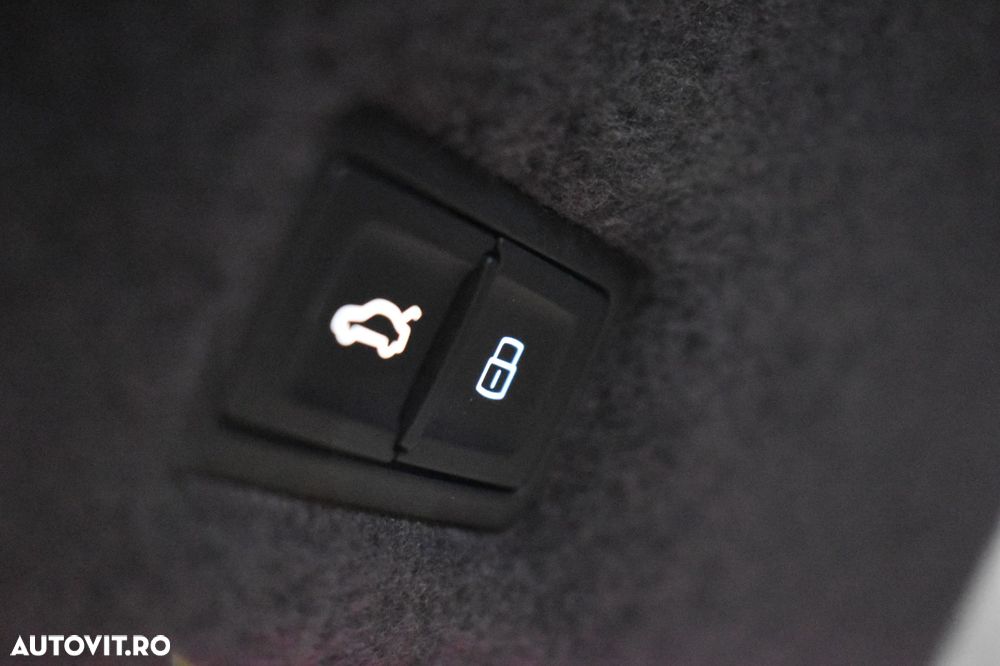 Lamborghini URUS - 29