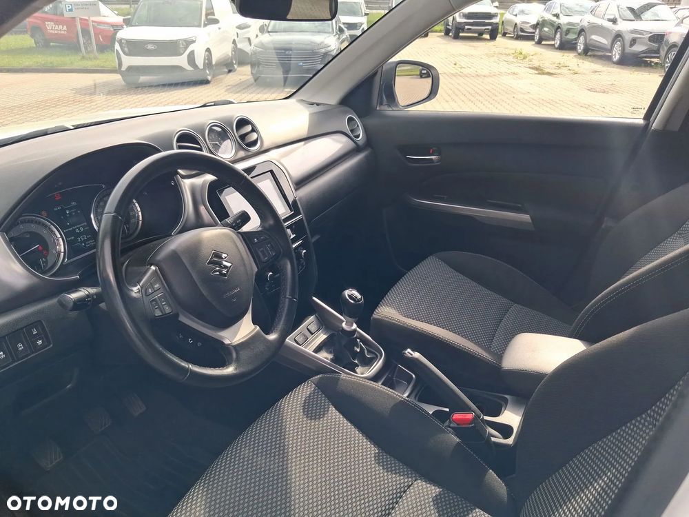Suzuki Vitara 1.4 Boosterjet SHVS Premium 2WD - 22