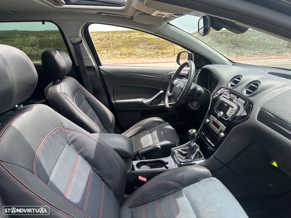 Ford Mondeo SW 2.2 TDCi Titanium S - 25