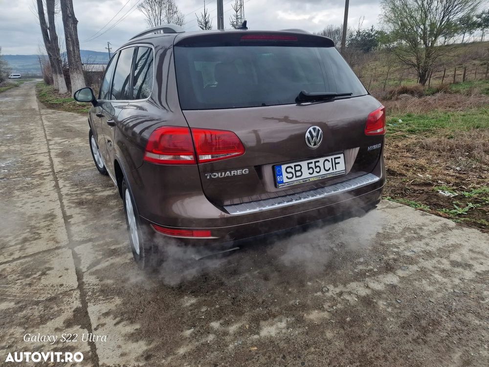 Volkswagen Touareg 3.0 Hybrid Automatik - 4