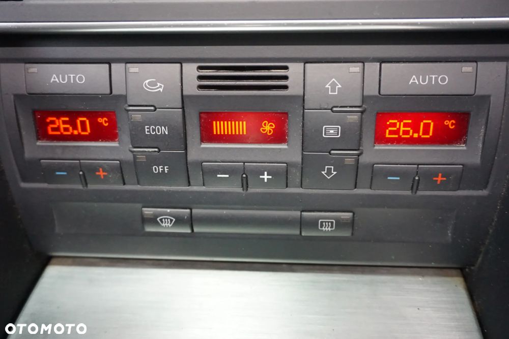 Audi A4 Avant 2.0 TDI - 37