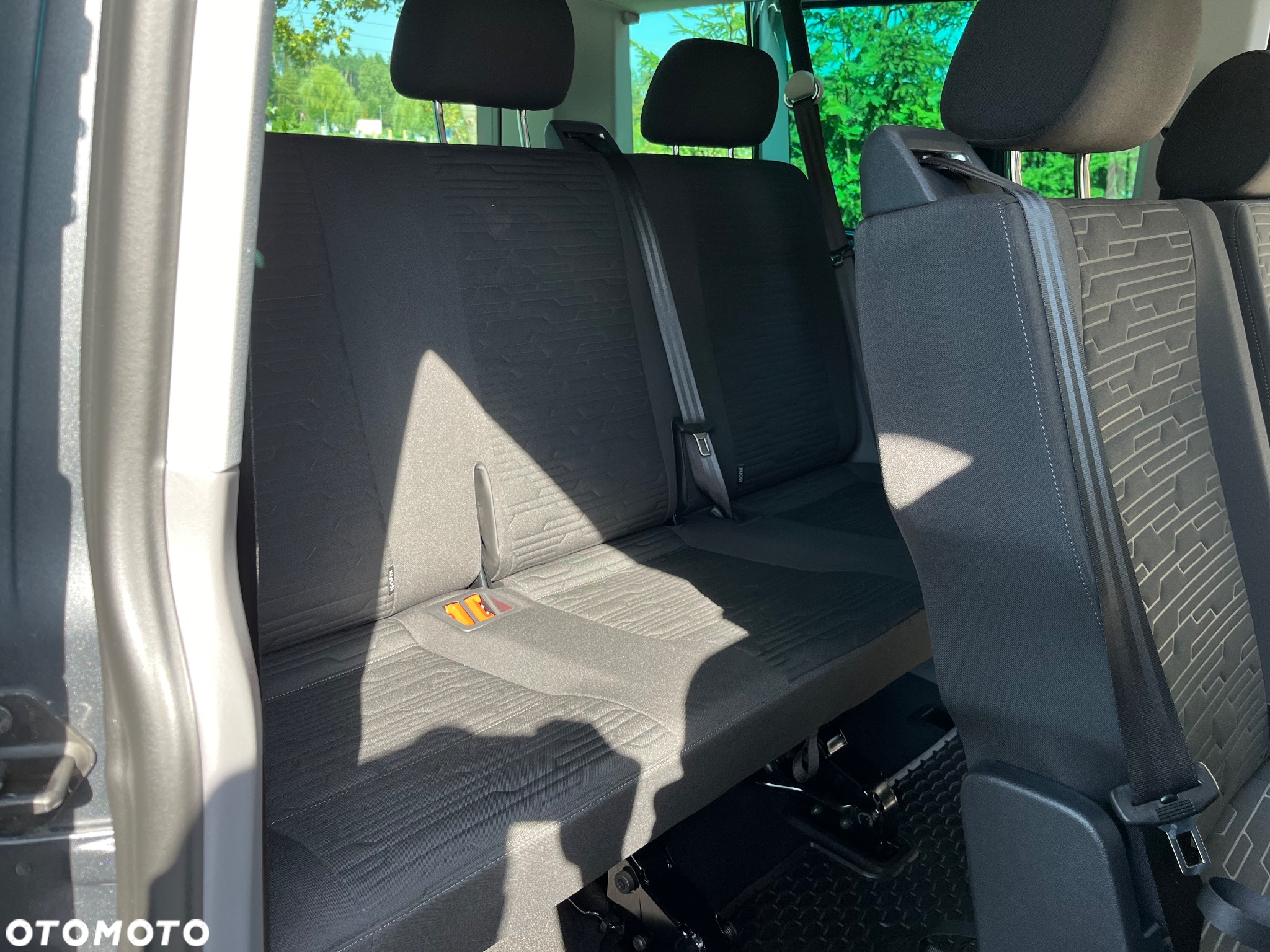 Volkswagen Caravelle 6.1 2.0 TDI L2 Comfortline DSG - 29