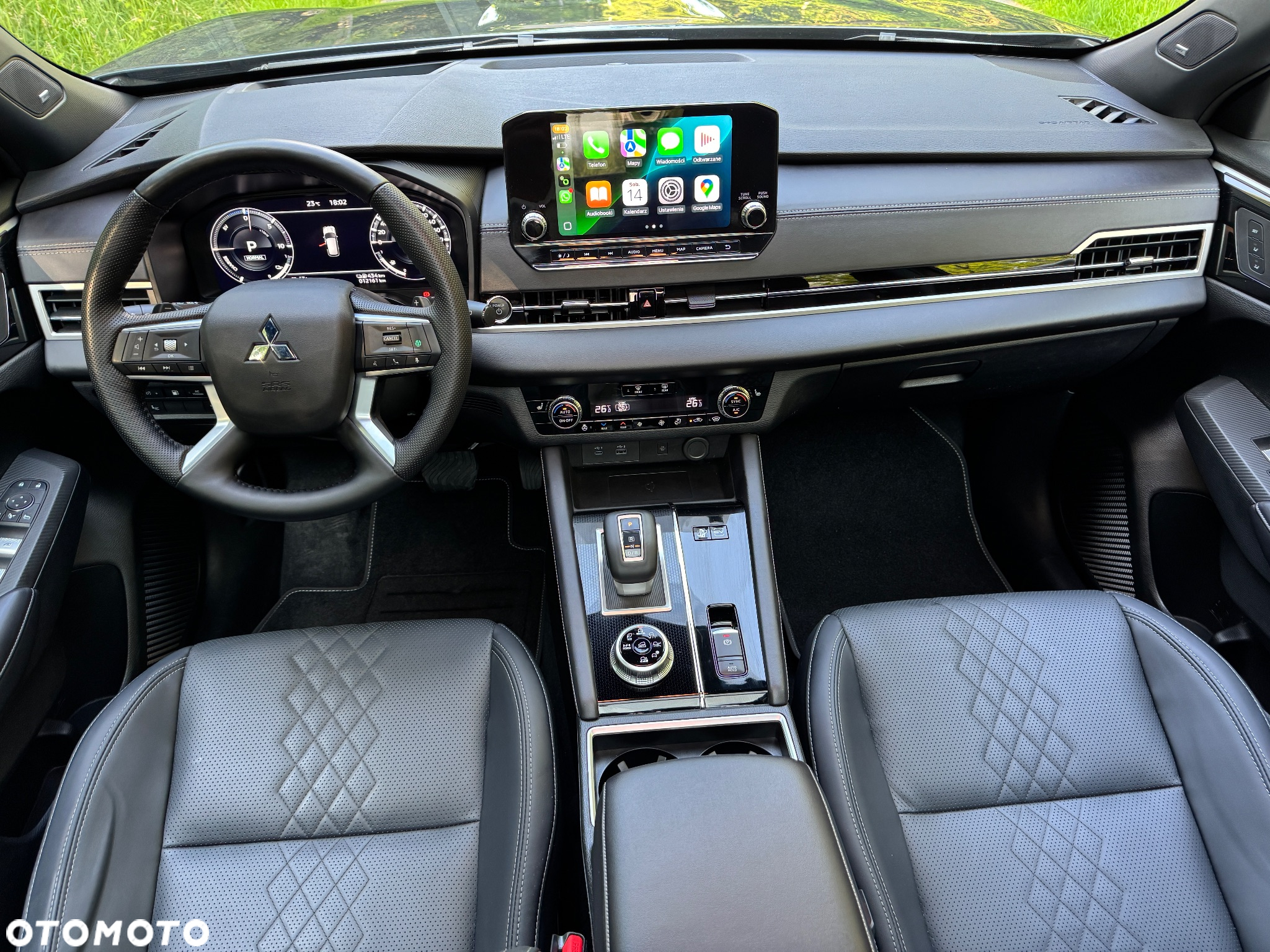 Mitsubishi Outlander 2.4 4WD Plug-In Hybrid - 13