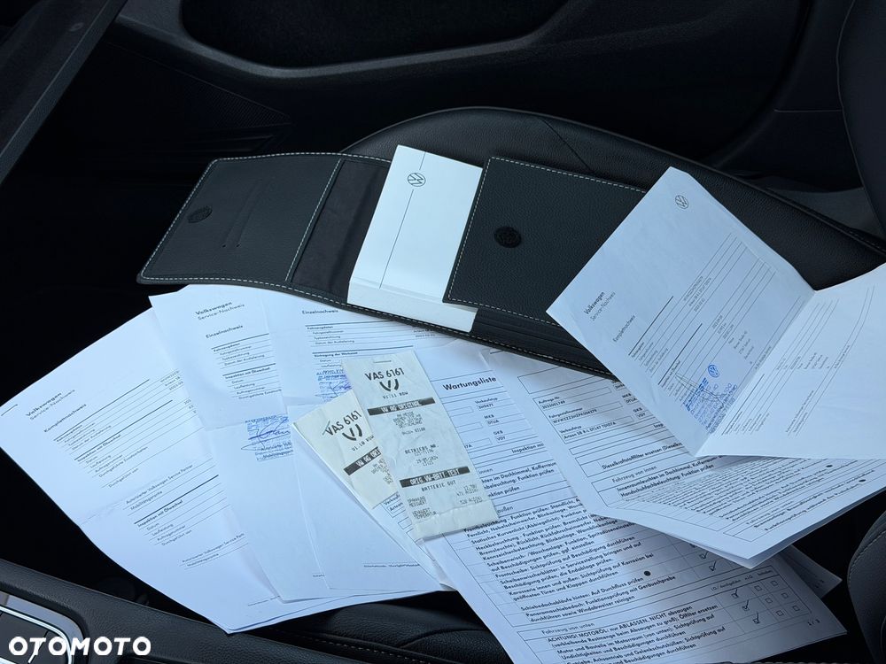 Volkswagen Arteon 2.0 TDI SCR 4Motion DSG R-Line - 39