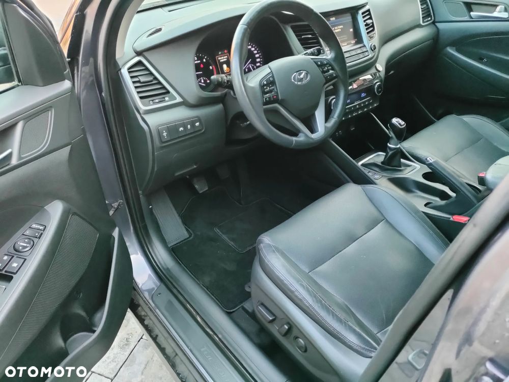 Hyundai Tucson 2.0 CRDI Premium 4WD - 12