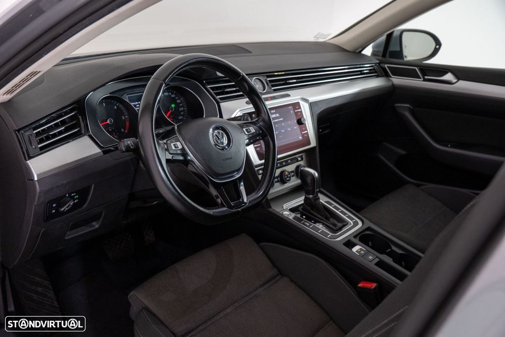 VW Passat Variant 2.0 TDi Confortline DSG - 20