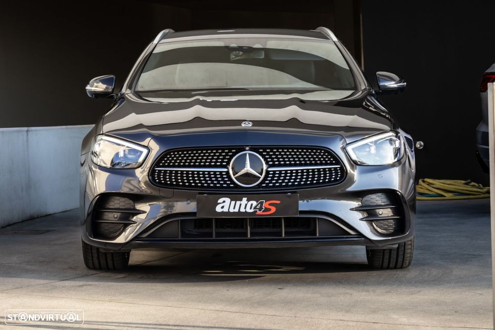 Mercedes-Benz E 300 - 4