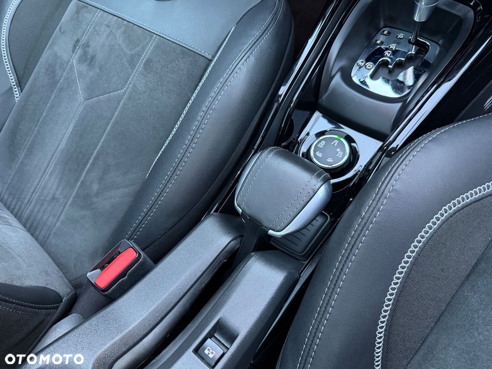Peugeot 2008 PureTech 110 GPF Stop&Start EAT6 Crossway - 28
