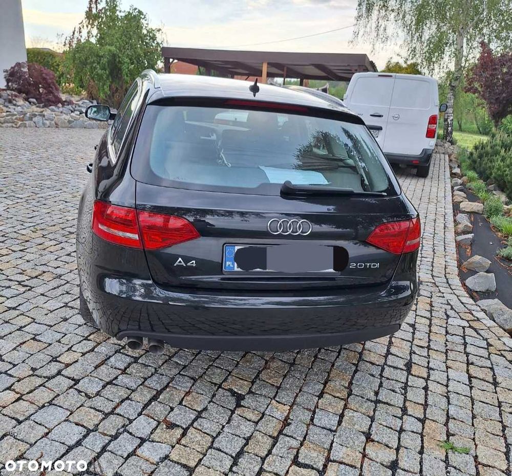 Audi A4 Avant - 2