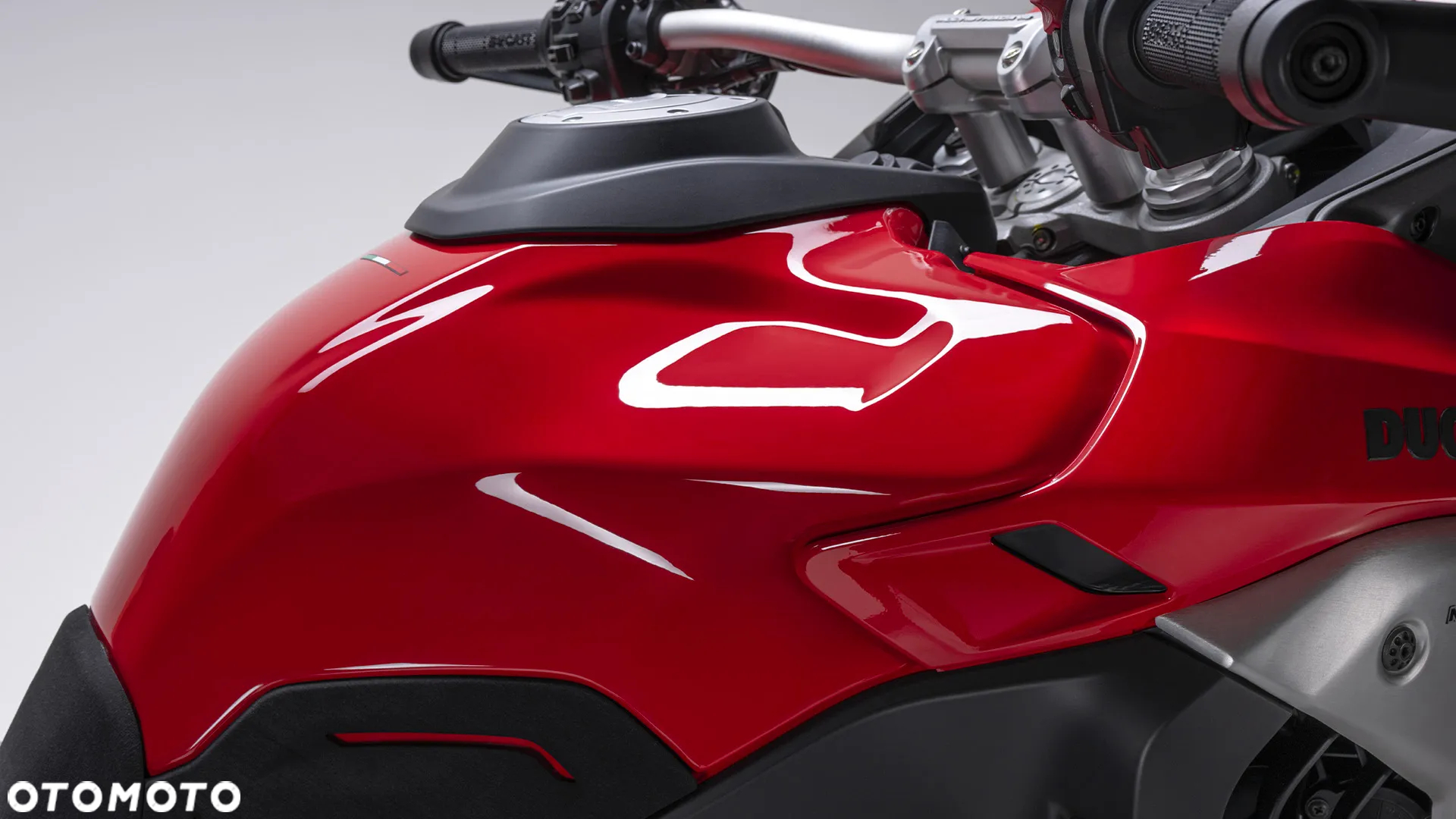 Ducati Multistrada - 7
