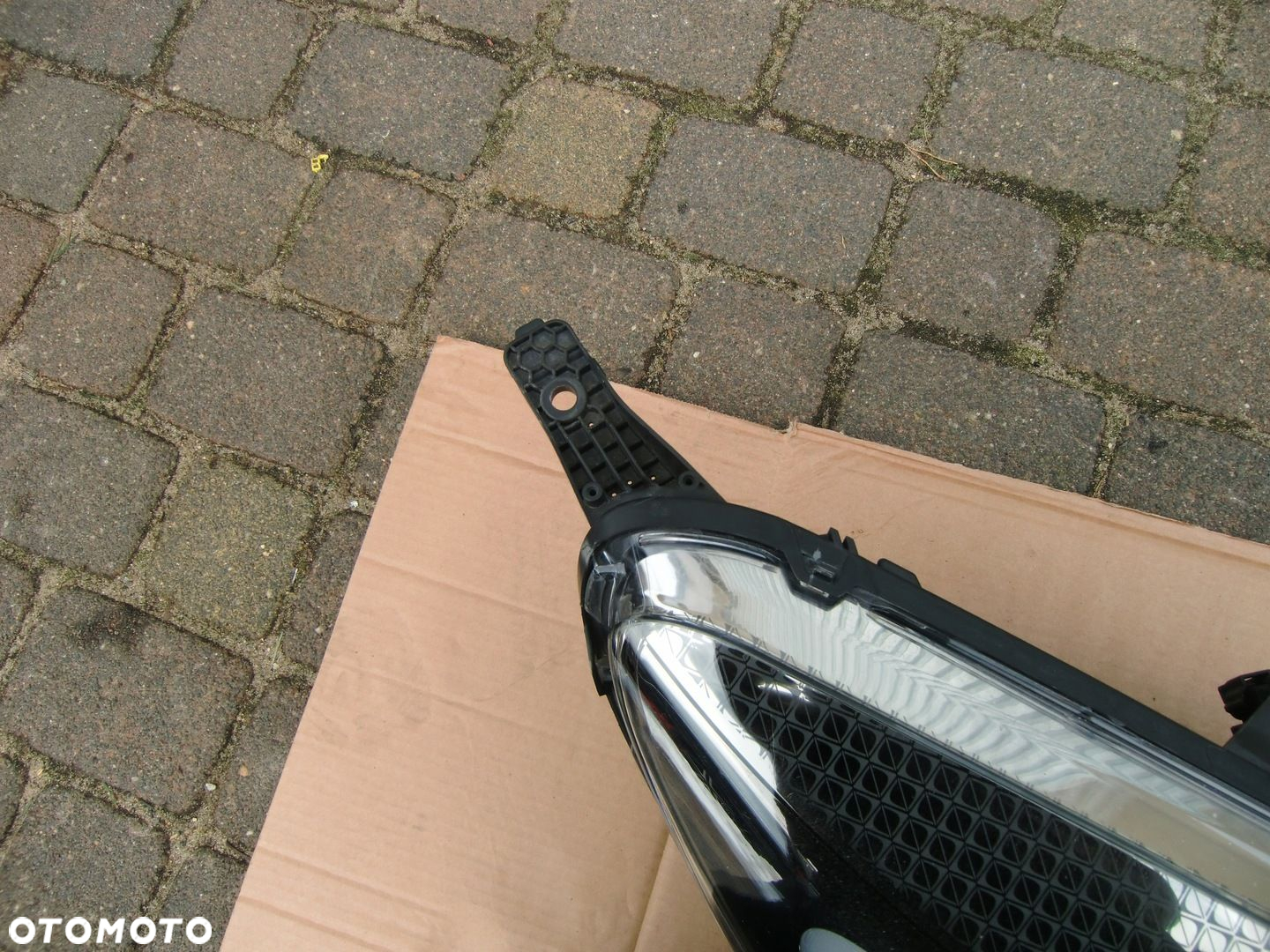 LAMPY PRAWA CITROEN DS3 LIFT XENON LED EUROP ŁADNA - 3