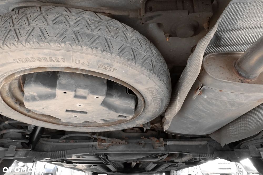 Peugeot 5008 HDI FAP 110 EGS6 Tendance - 38