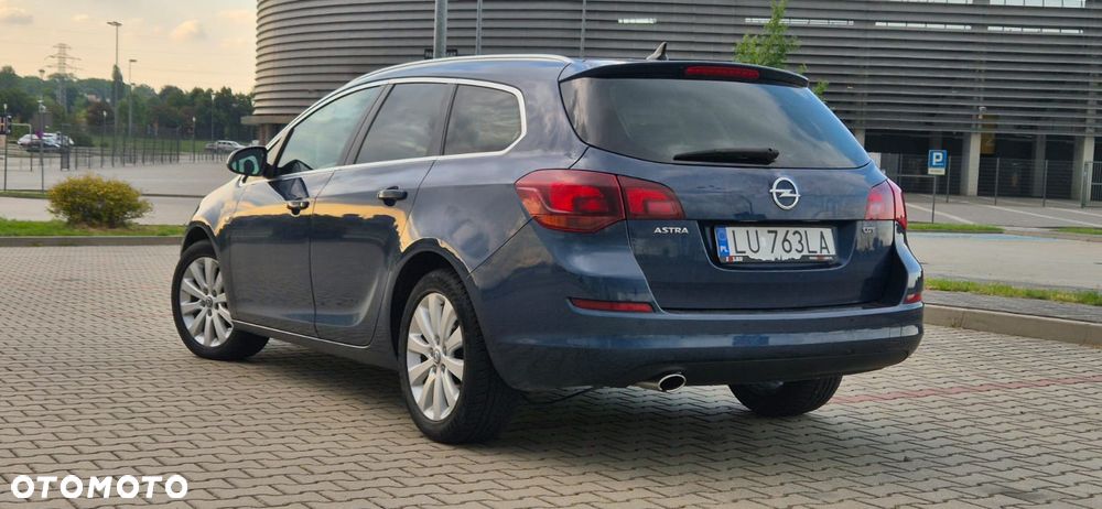 Opel Astra 2.0 CDTI DPF Automatik Cosmo - 7