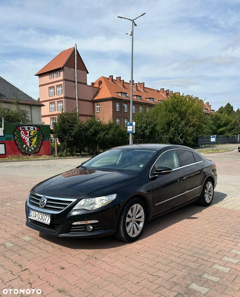 Volkswagen Passat CC - 1