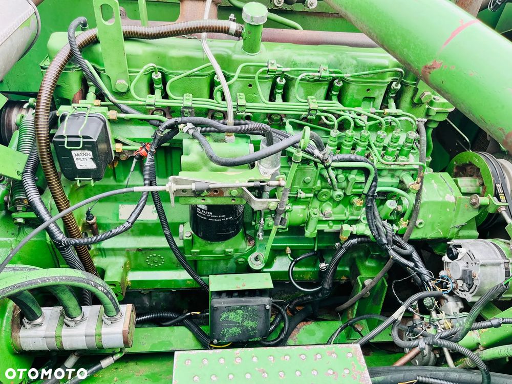 John Deere Kombajn klawiczowy 6 wytrząsaczy 2264 - 40