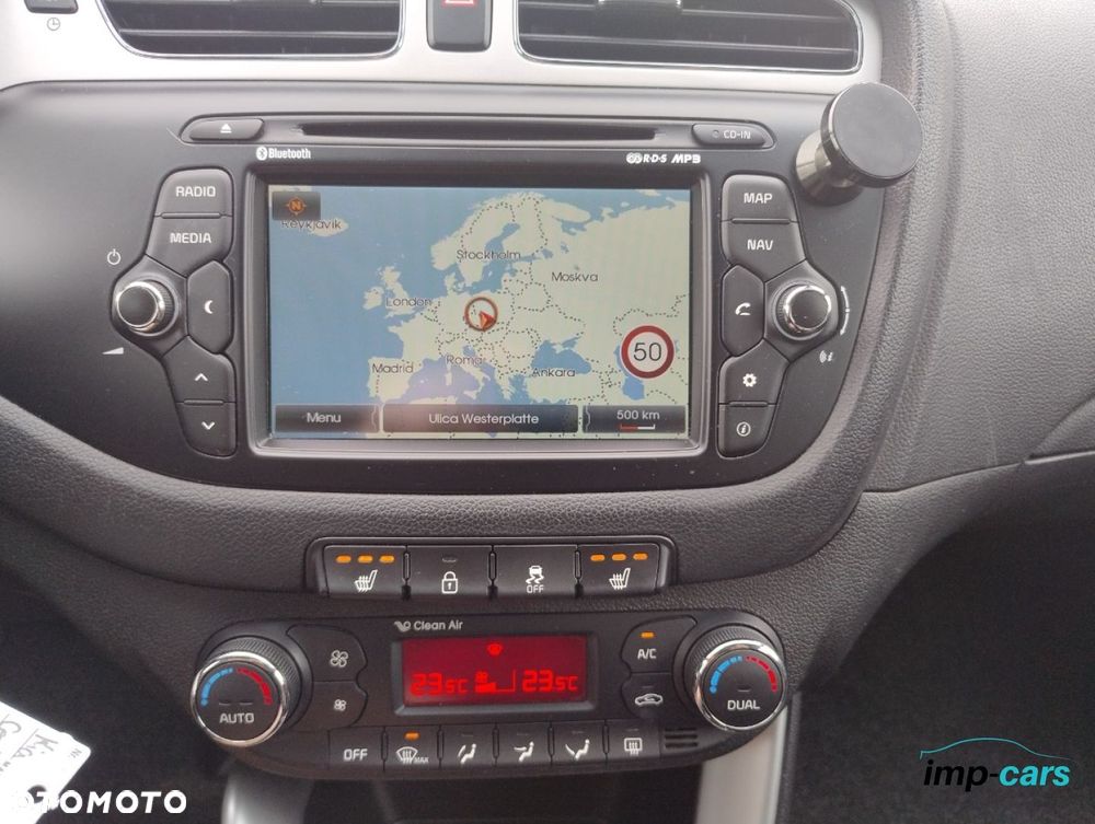 Kia Ceed - 16