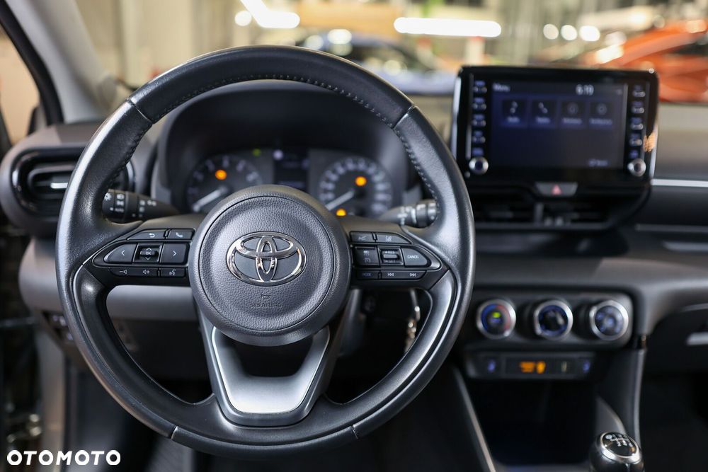 Toyota Yaris 1.5 Comfort - 40