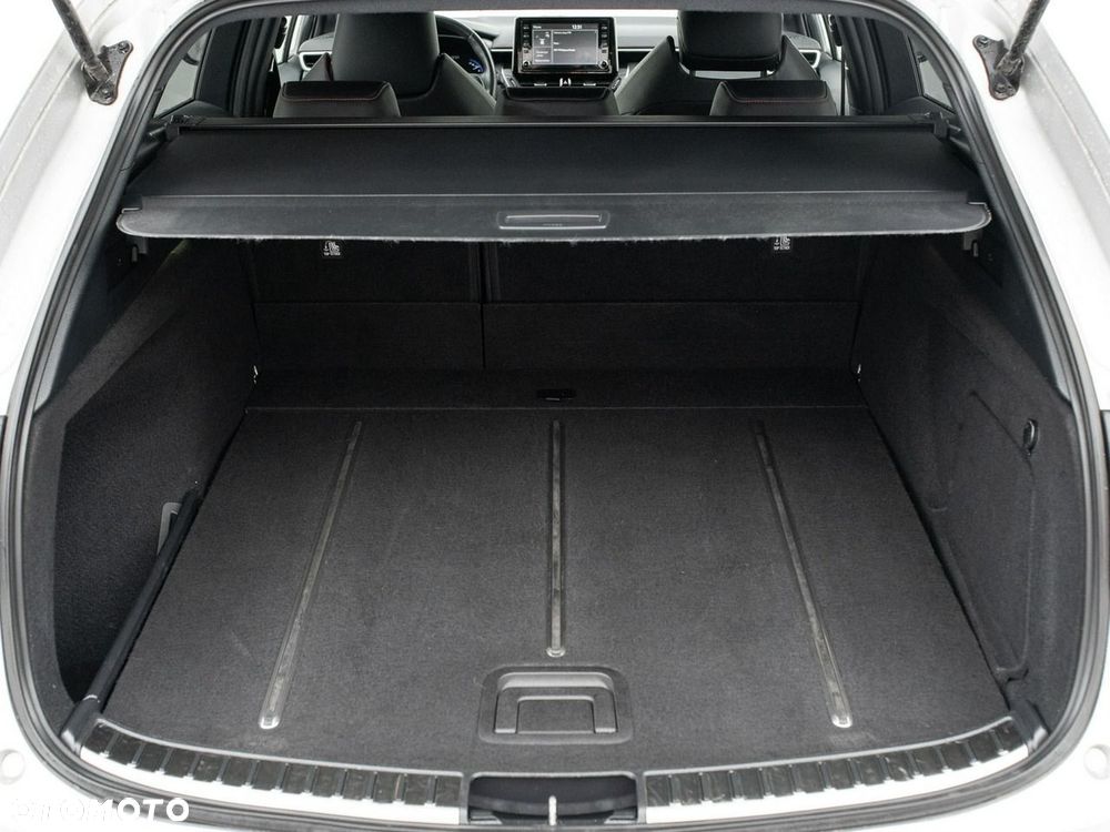 Toyota Corolla - 25