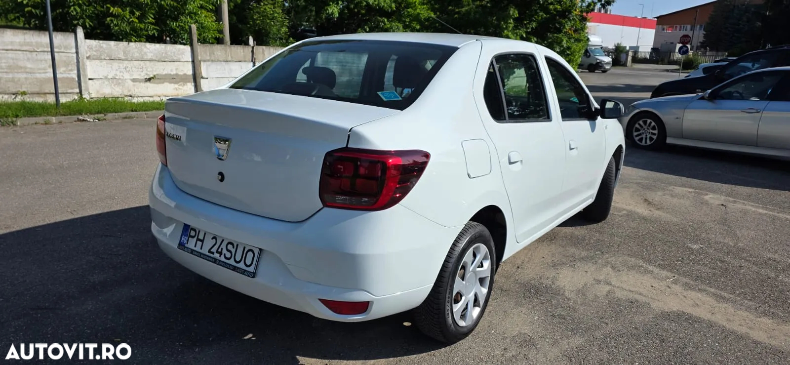 Dacia Logan 1.0 SCe Laureate - 4