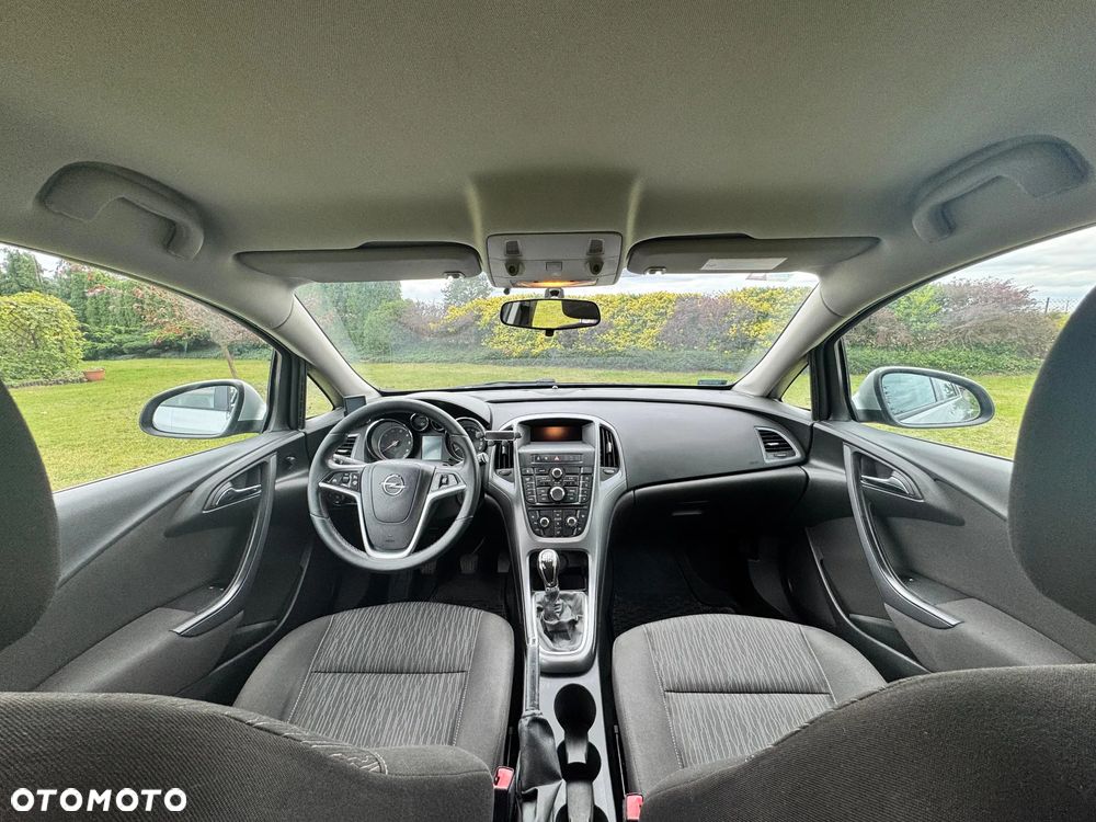 Opel Astra V 1.6 CDTI Dynamic - 19