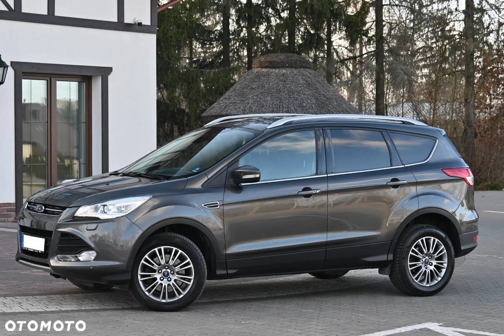 Ford Kuga 2.0 TDCi 4x4 Titanium - 4