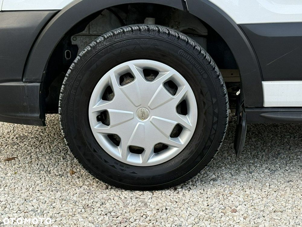 Ford Transit - 10