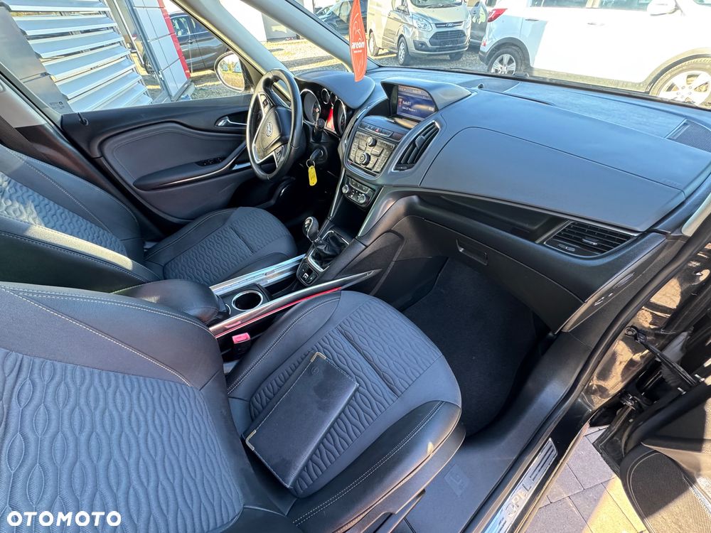 Opel Zafira 1.4 T Cosmo - 4