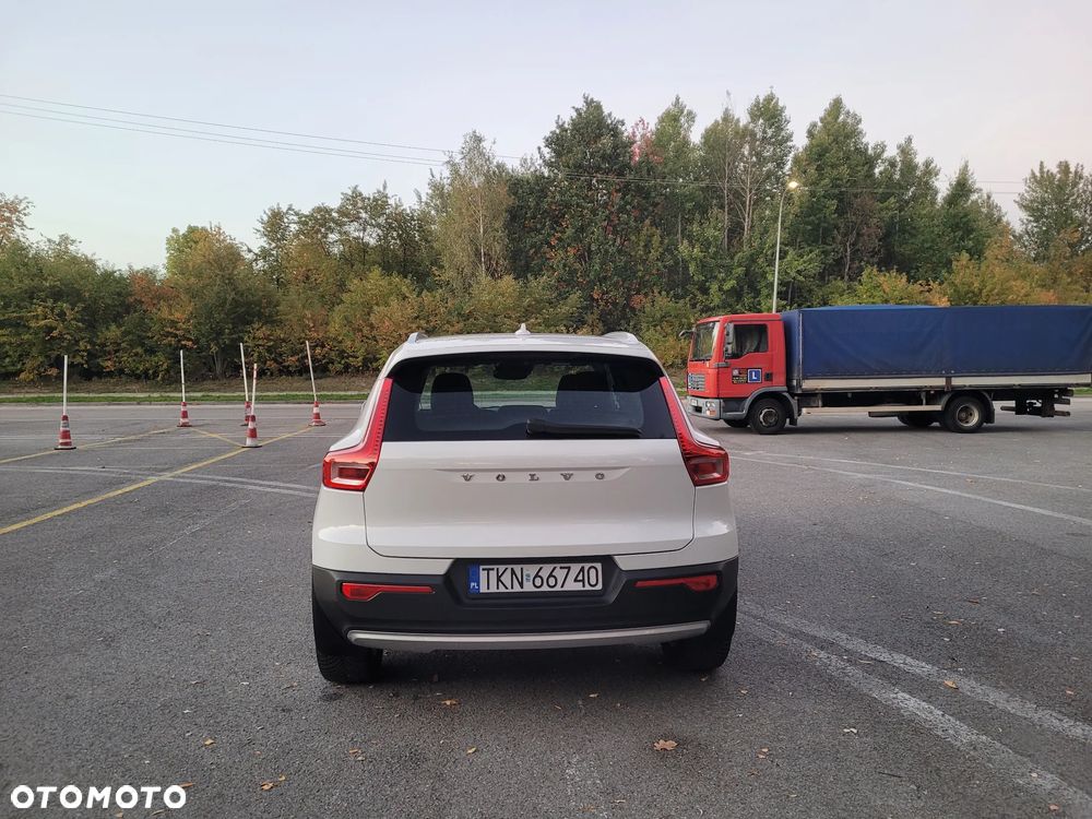 Volvo XC 40 - 5
