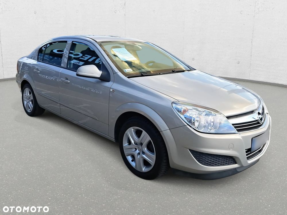 Opel Astra 1.6 Enjoy - 3